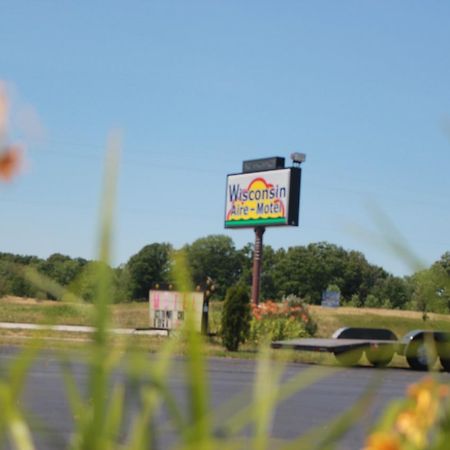 Wisconsin Aire Motel Random Lake Eksteriør billede